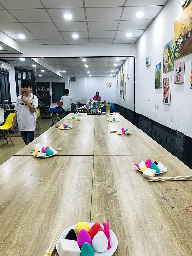 Chuẩn bị bột nặn tò he cho workshop Trung Thu